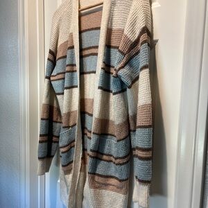 SO Open-Front Striped Cardigan Sweater in Cream, Blue & Brown